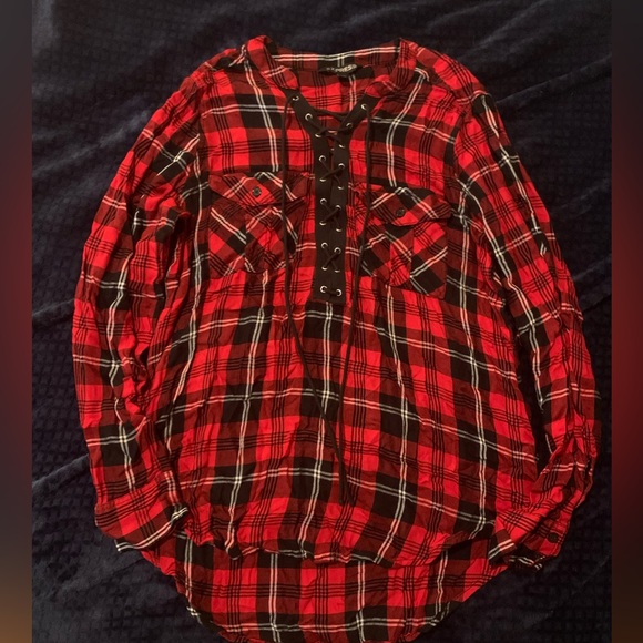 Red and black lace up top. EUC. Size small. - Picture 2 of 11